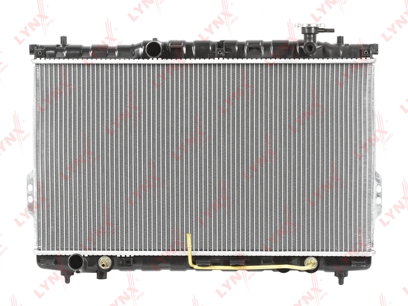 Радиатор охлаждения паяный AT · LYNXAUTO RB1066